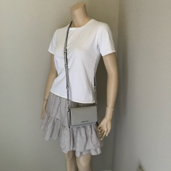 Michael Kors Purse🎈🎈 - Picture 6 of 11